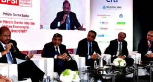 L to R- V Vaidyanathan, MD & CEO, IDFC First Bank; Rakesh Sharma, MD & CEO, IDBI Bank; Ashu Khullar, MD, Citi India; Hitendra Dave, India CEO, HSBC Bank; Amitabh Chaudhry, MD & CEO, Axis Bank (Photo: Kamlesh Pednekar)